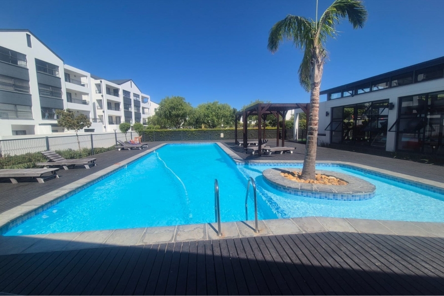 2 Bedroom Property for Sale in Sandown Western Cape